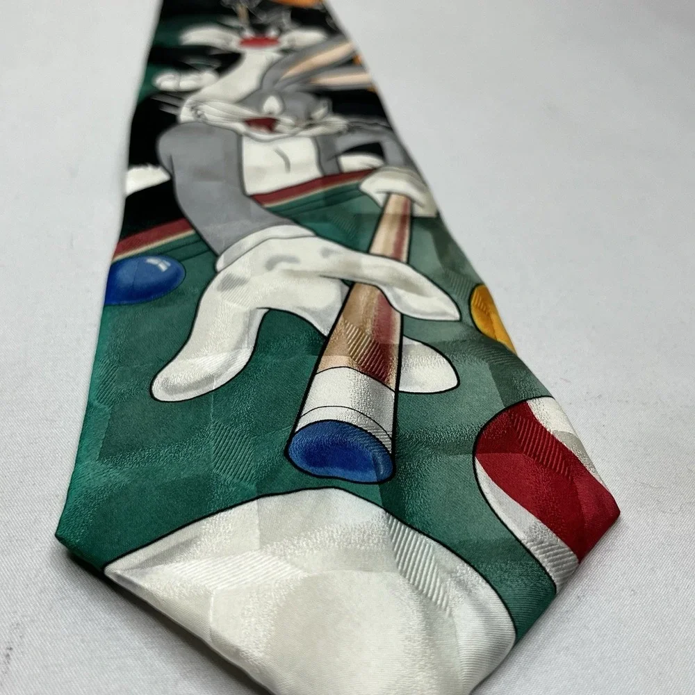 Vintage Looney Tunes Mania Silk Neck Tie Bugs Bunny Pool Billiards Cartoon USA